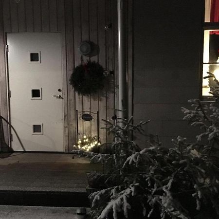 Bed and Breakfast Stor Laegenhet I Elofstorps Missionshus Kristinehamn Exterior foto