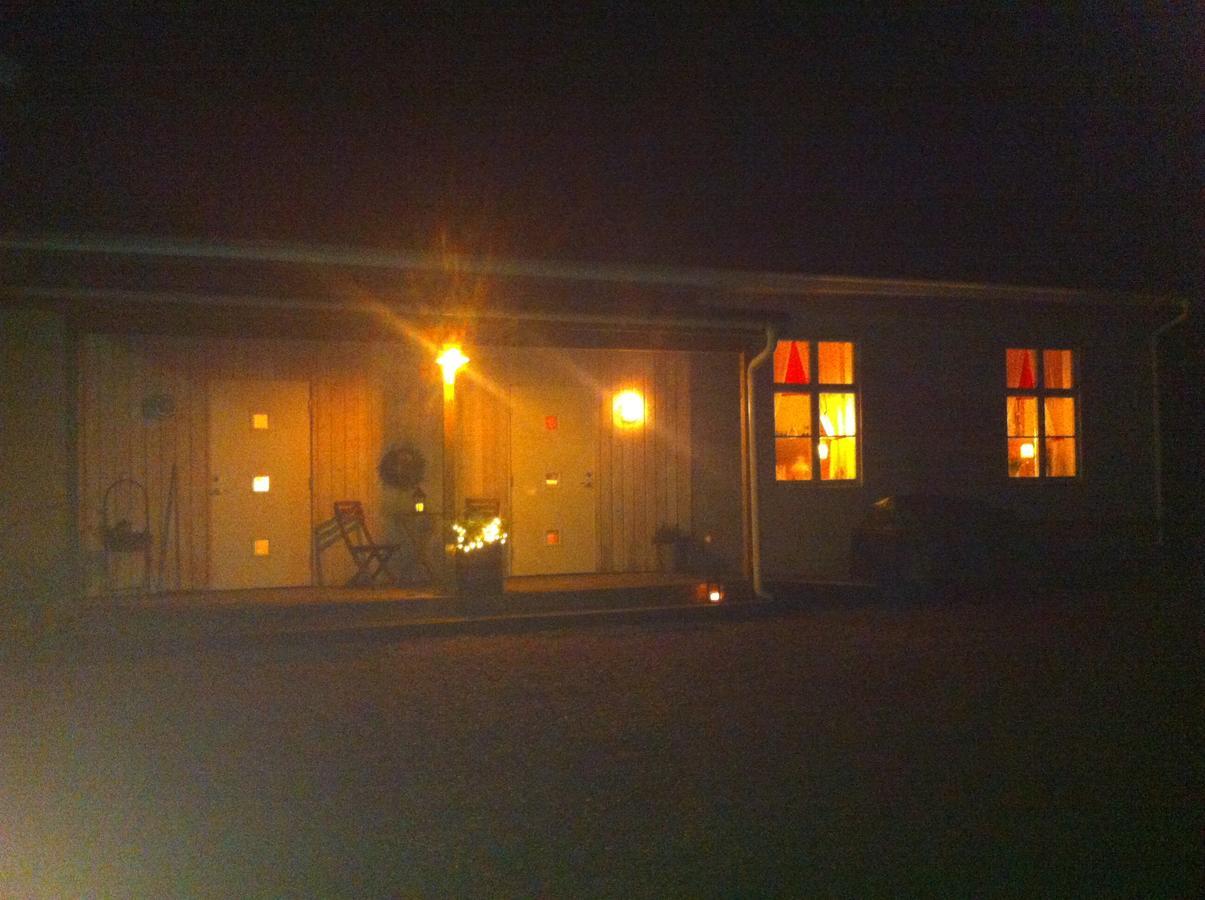 Bed and Breakfast Stor Laegenhet I Elofstorps Missionshus Kristinehamn Exterior foto